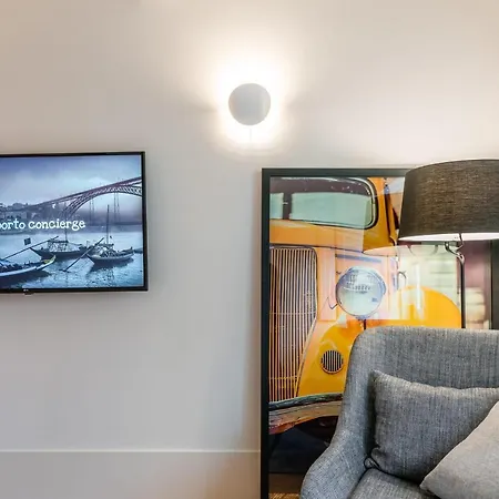 Guestready - Taipas Historical Penthouse Porto